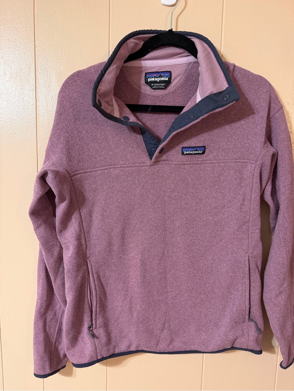 Patagonia mauve purple pullover